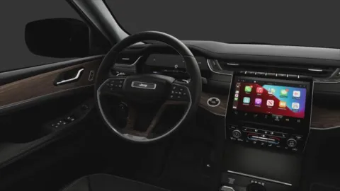 More photos of 2025 Jeep Grand Cherokee GRAND CHEROKEE L LIMITED 4X4 at Cable Dahmer Chrysler Dodge Jeep Ram of Kansas City, MO