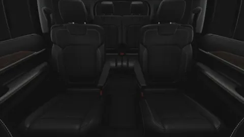 Photos of 2025 Jeep Grand Cherokee GRAND CHEROKEE L LIMITED 4X4 for sale in Kansas City, MO at Cable Dahmer Chrysler Dodge Jeep Ram of Kansas City