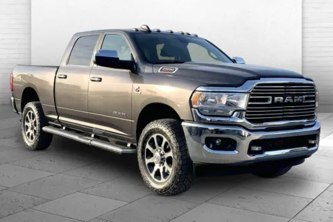 Gray 2020 RAM 2500 Big Horn Crew Cab 4X4 6'4' Box for sale in Kansas City, MO