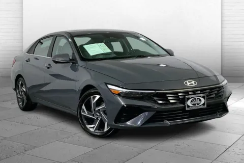 Gray 2024 Hyundai Elantra Limited for sale in Kansas City, MO
