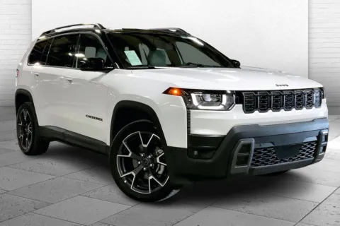 White 2026 Jeep Cherokee CHEROKEE OVERLAND 4X4 for sale in Kansas City, MO