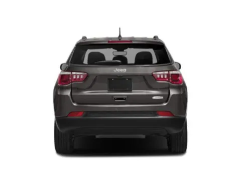 More photos of 2019 Jeep Compass Limited 4x4 at Cable Dahmer Chrysler Dodge Jeep Ram of Kansas City, MO