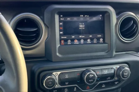 More photos of 2023 Jeep Gladiator Texas Trail 4x4 at Cable Dahmer Chrysler Dodge Jeep Ram of Kansas City, MO