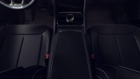 More photos of 2026 Jeep Grand Cherokee GRAND CHEROKEE ALTITUDE 4X4 at Cable Dahmer Chrysler Dodge Jeep Ram of Kansas City, MO