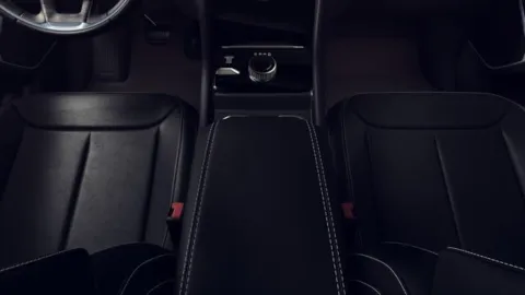 More photos of 2026 Jeep Grand Cherokee GRAND CHEROKEE LIMITED 4X4 at Cable Dahmer Chrysler Dodge Jeep Ram of Kansas City, MO