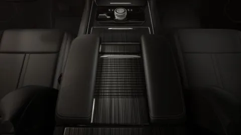 More photos of 2026 Jeep Grand Wagoneer GRAND WAGONEER 4X4 at Cable Dahmer Chrysler Dodge Jeep Ram of Kansas City, MO