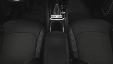 More photos of 2026 Jeep Compass COMPASS LATITUDE ALTITUDE 4X4 at Cable Dahmer Chrysler Dodge Jeep Ram of Kansas City, MO