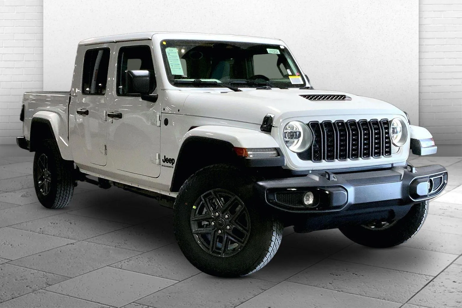 White 2026 Jeep Gladiator GLADIATOR SPORT S 4X4 for sale in Kansas City, MO