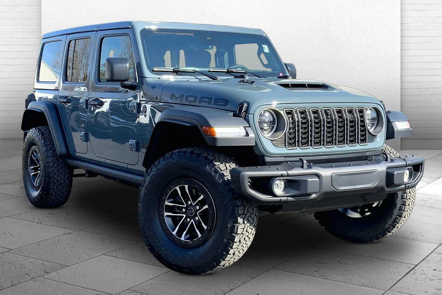 Blue 2026 Jeep Wrangler Moab 392 for sale in Kansas City, MO