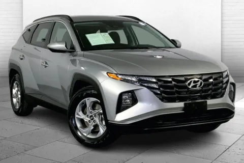 Silver 2024 Hyundai Tucson SEL for sale in Kansas City, MO