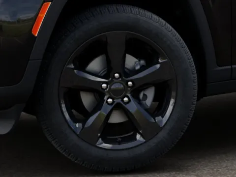 More photos of 2026 Jeep Grand Cherokee GRAND CHEROKEE LIMITED 4X4 at Cable Dahmer Chrysler Dodge Jeep Ram of Kansas City, MO