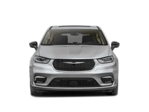 More photos of 2024 Chrysler Pacifica Limited AWD at Cable Dahmer Chrysler Dodge Jeep Ram of Kansas City, MO