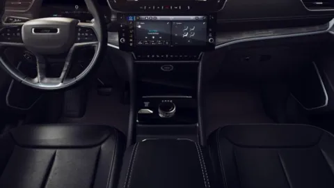 More photos of 2026 Jeep Grand Cherokee GRAND CHEROKEE LIMITED 4X4 at Cable Dahmer Chrysler Dodge Jeep Ram of Kansas City, MO