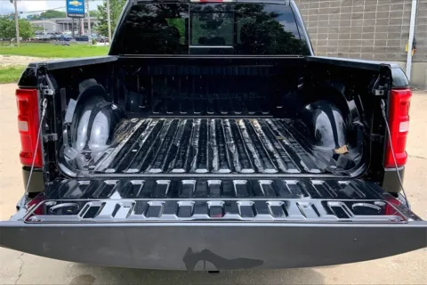 More photos of 2025 RAM 1500 Big Horn/Lone Star at Cable Dahmer Chrysler Dodge Jeep Ram of Kansas City, MO