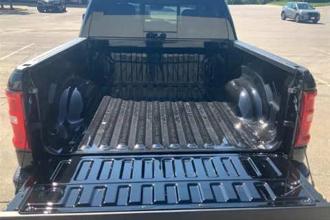 More photos of 2025 RAM 1500 Big Horn/Lone Star at Cable Dahmer Chrysler Dodge Jeep Ram of Kansas City, MO