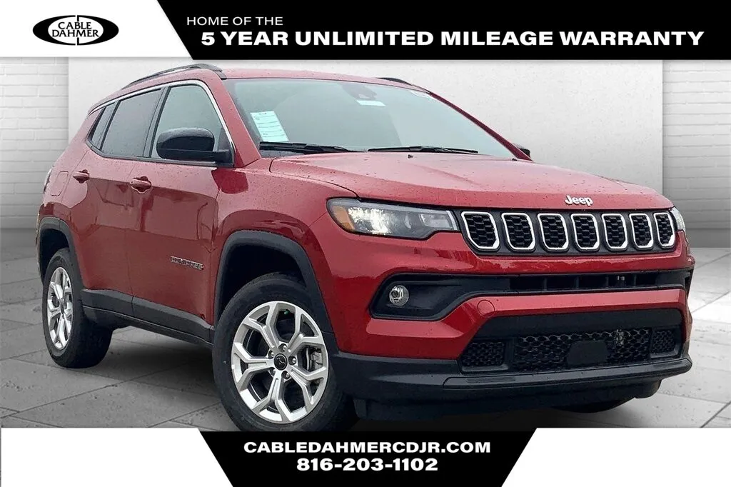 Red 2025 Jeep Compass Latitude for sale in Kansas City, MO