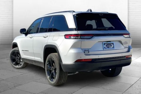 Another view of 2025 Jeep Grand Cherokee Limited for sale in Kansas City, MO at Cable Dahmer Chrysler Dodge Jeep Ram of Kansas City