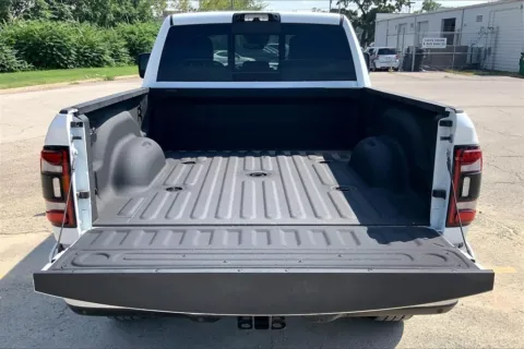 More photos of 2024 RAM 2500 Limited at Cable Dahmer Chrysler Dodge Jeep Ram of Kansas City, MO