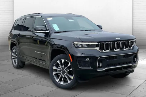 Black 2025 Jeep Grand Cherokee L Overland for sale in Kansas City, MO