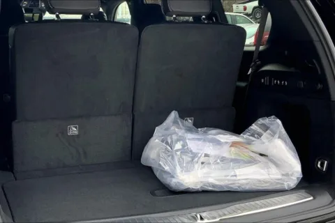 More photos of 2025 Jeep Grand Cherokee L Overland at Cable Dahmer Chrysler Dodge Jeep Ram of Kansas City, MO