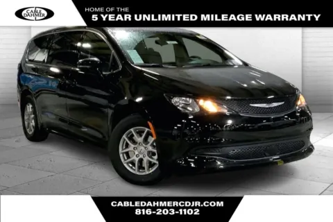 Black 2025 Chrysler Voyager LX for sale in Kansas City, MO