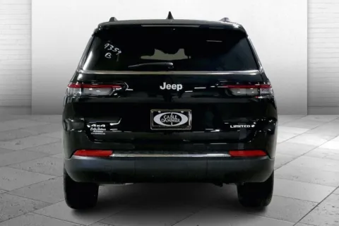 More photos of 2025 Jeep Grand Cherokee L Limited at Cable Dahmer Chrysler Dodge Jeep Ram of Kansas City, MO