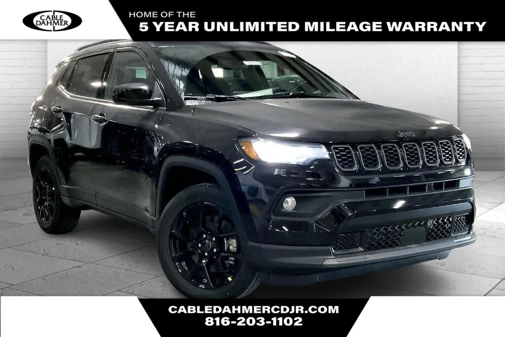 Black 2025 Jeep Compass Latitude for sale in Kansas City, MO