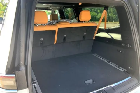 More photos of 2025 Jeep Grand Wagoneer L Series III at Cable Dahmer Chrysler Dodge Jeep Ram of Kansas City, MO