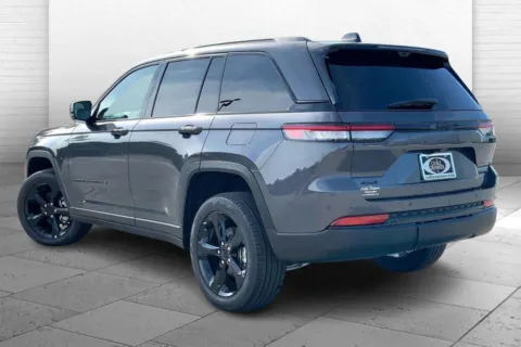 Another view of 2025 Jeep Grand Cherokee Limited for sale in Kansas City, MO at Cable Dahmer Chrysler Dodge Jeep Ram of Kansas City