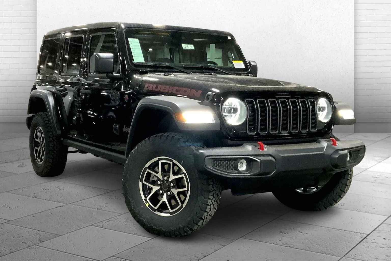 Black 2025 Jeep Wrangler WRANGLER 4-DOOR RUBICON for sale in Kansas City, MO