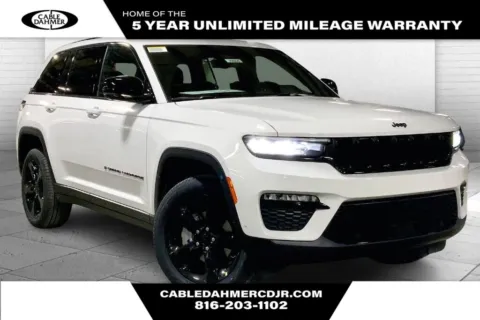 White 2025 Jeep Grand Cherokee Limited for sale in Kansas City, MO