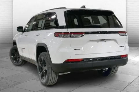 Another view of 2025 Jeep Grand Cherokee Limited for sale in Kansas City, MO at Cable Dahmer Chrysler Dodge Jeep Ram of Kansas City
