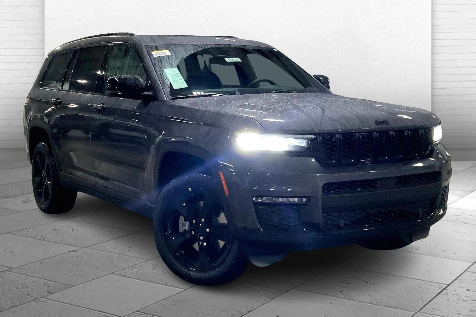 Gray 2025 Jeep Grand Cherokee L Limited for sale in Kansas City, MO