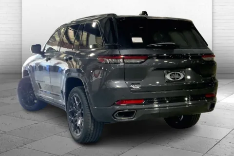 Another view of 2025 Jeep Grand Cherokee Summit Reserve for sale in Kansas City, MO at Cable Dahmer Chrysler Dodge Jeep Ram of Kansas City