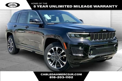 Black 2025 Jeep Grand Cherokee Overland for sale in Kansas City, MO