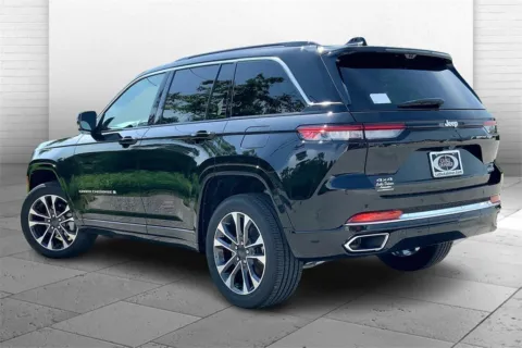 Another view of 2025 Jeep Grand Cherokee Overland for sale in Kansas City, MO at Cable Dahmer Chrysler Dodge Jeep Ram of Kansas City