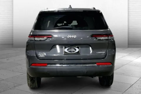 More photos of 2025 Jeep Grand Cherokee GRAND CHEROKEE L LAREDO X 4X4 at Cable Dahmer Chrysler Dodge Jeep Ram of Kansas City, MO