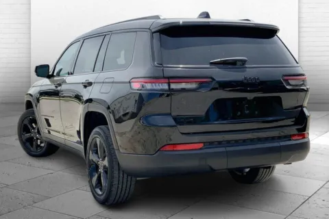 Another view of 2025 Jeep Grand Cherokee L Altitude for sale in Kansas City, MO at Cable Dahmer Chrysler Dodge Jeep Ram of Kansas City