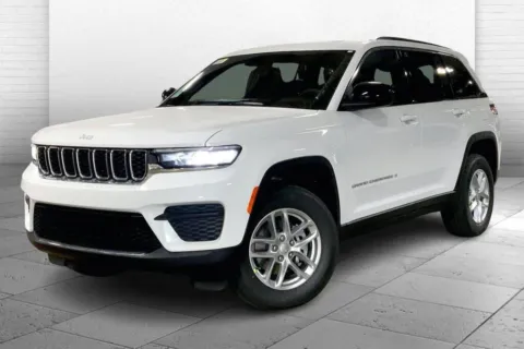 Photos of 2025 Jeep Grand Cherokee Laredo X for sale in Kansas City, MO at Cable Dahmer Chrysler Dodge Jeep Ram of Kansas City