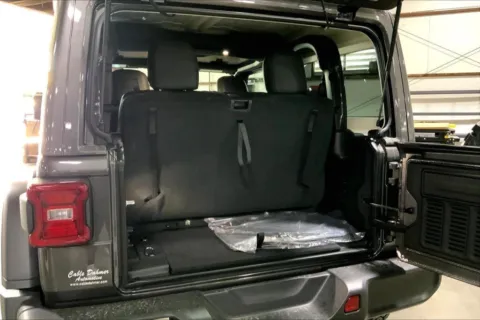 More photos of 2025 Jeep Wrangler Rubicon at Cable Dahmer Chrysler Dodge Jeep Ram of Kansas City, MO