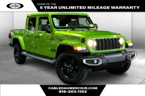 Green 2025 Jeep Gladiator High Tide for sale in Kansas City, MO