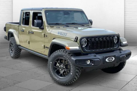 White 2025 Jeep Gladiator Willys for sale in Kansas City, MO