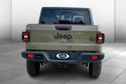 More photos of 2025 Jeep Gladiator Willys at Cable Dahmer Chrysler Dodge Jeep Ram of Kansas City, MO