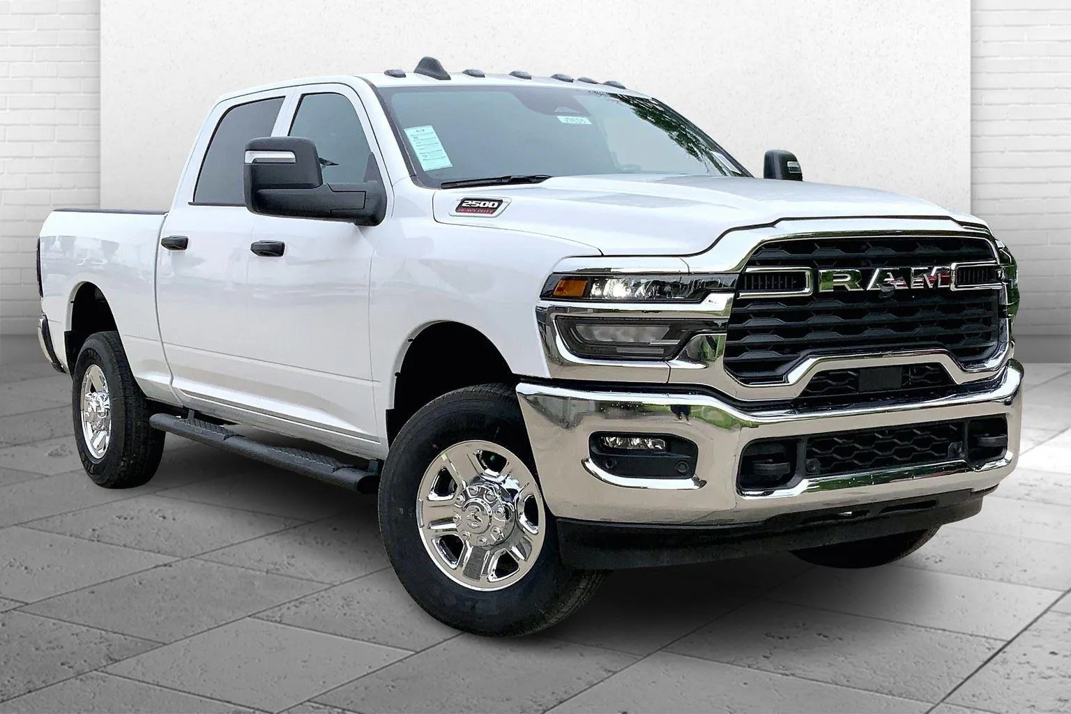 White 2025 RAM Ram 2500 RAM 2500 TRADESMAN CREW CAB 4X4 6'4' BOX for sale in Kansas City, MO