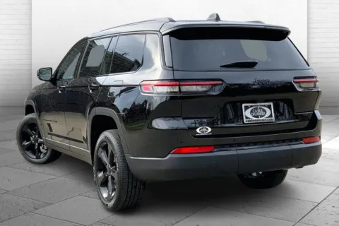 Another view of 2025 Jeep Grand Cherokee L Altitude X for sale in Kansas City, MO at Cable Dahmer Chrysler Dodge Jeep Ram of Kansas City