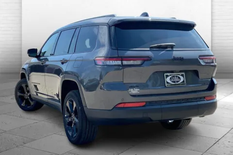 Another view of 2025 Jeep Grand Cherokee GRAND CHEROKEE L ALTITUDE X 4X4 for sale in Kansas City, MO at Cable Dahmer Chrysler Dodge Jeep Ram of Kansas City