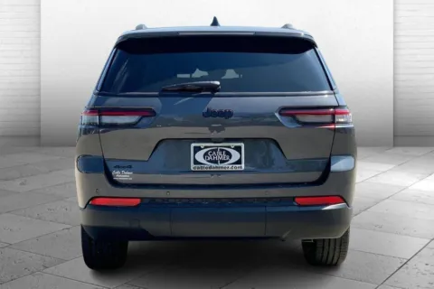 More photos of 2025 Jeep Grand Cherokee L Altitude X at Cable Dahmer Chrysler Dodge Jeep Ram of Kansas City, MO
