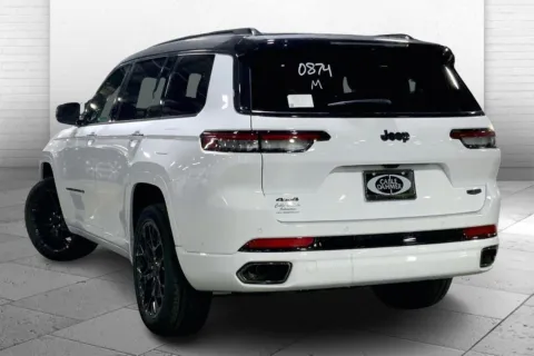 Another view of 2025 Jeep Grand Cherokee L Summit Reserve for sale in Kansas City, MO at Cable Dahmer Chrysler Dodge Jeep Ram of Kansas City