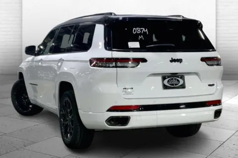 Another view of 2025 Jeep Grand Cherokee L Summit Reserve for sale in Kansas City, MO at Cable Dahmer Chrysler Dodge Jeep Ram of Kansas City