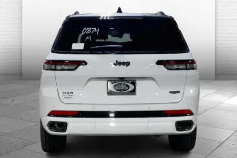 More photos of 2025 Jeep Grand Cherokee L Summit Reserve at Cable Dahmer Chrysler Dodge Jeep Ram of Kansas City, MO
